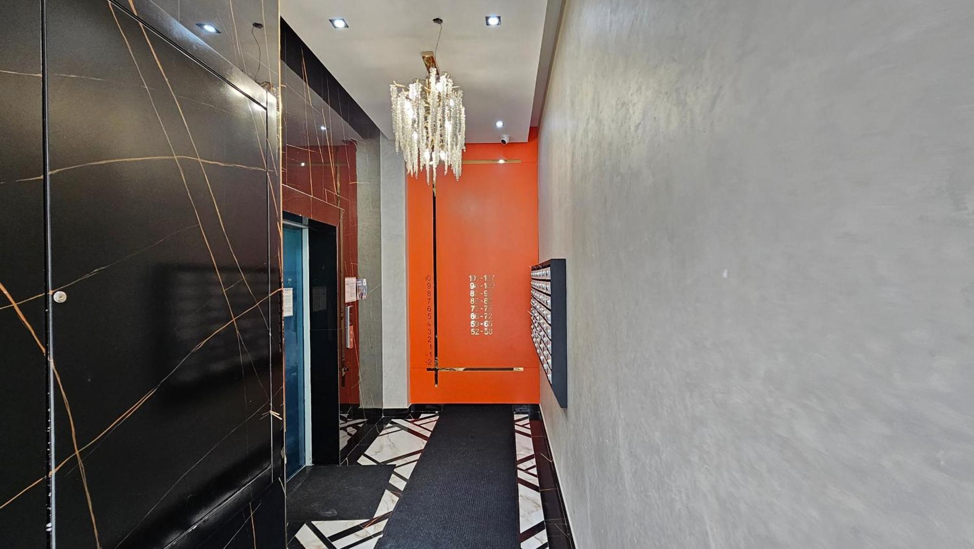 Nur-ay Na Shevchenko Apartment Almaty