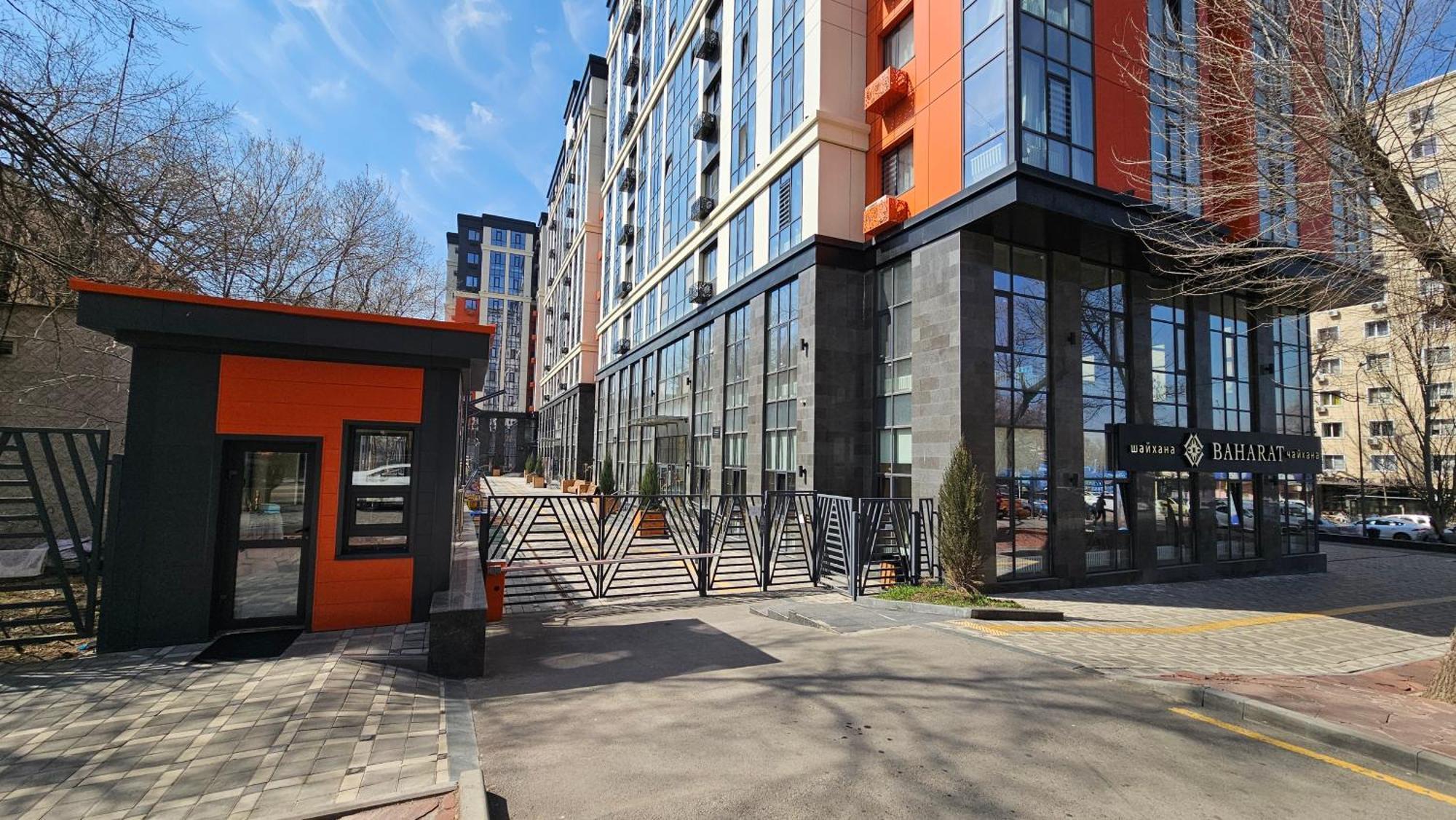 Nur-ay Na Shevchenko Apartment